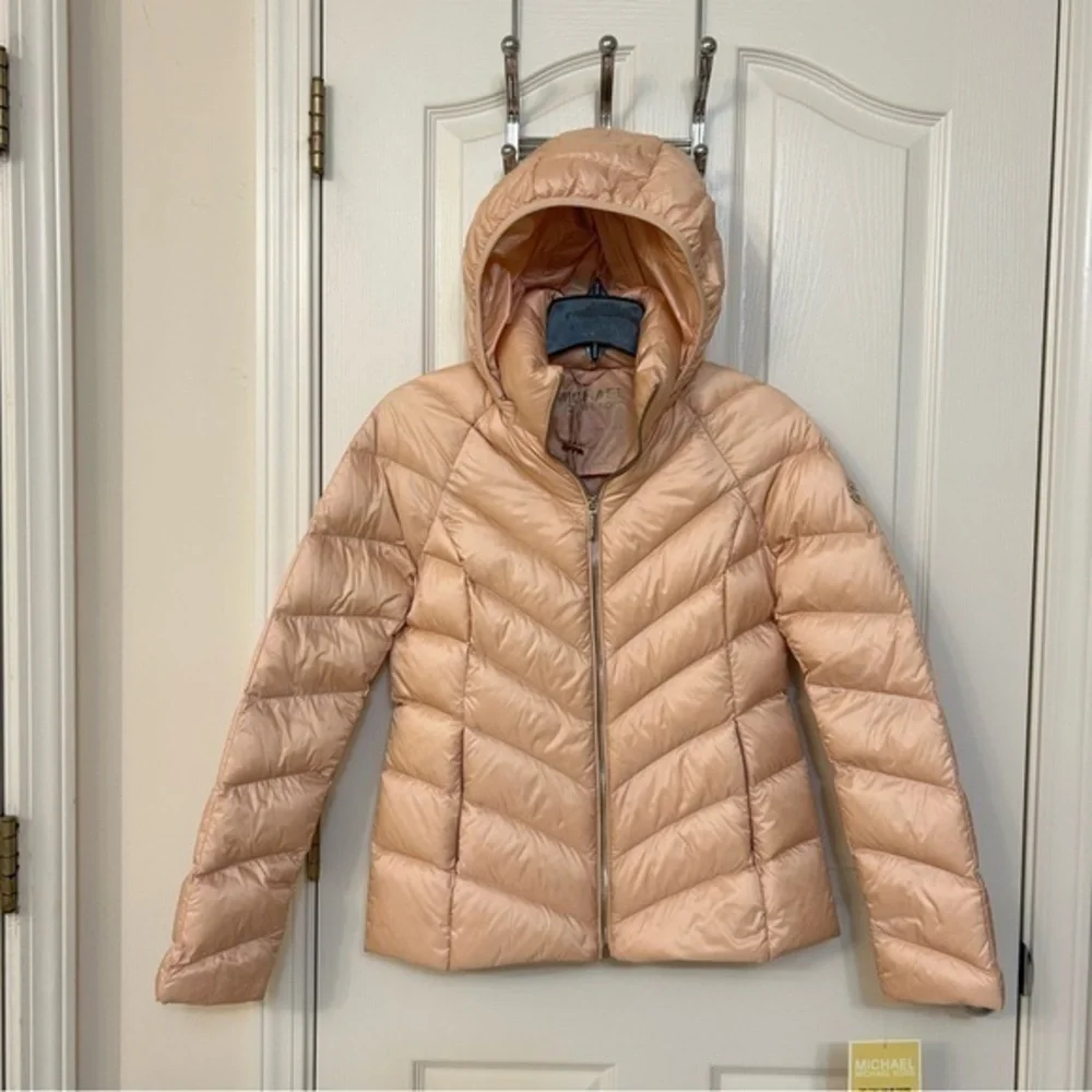 Michael Kors Removable Hood Packable Down Puffer Coat in New Blush Size XS